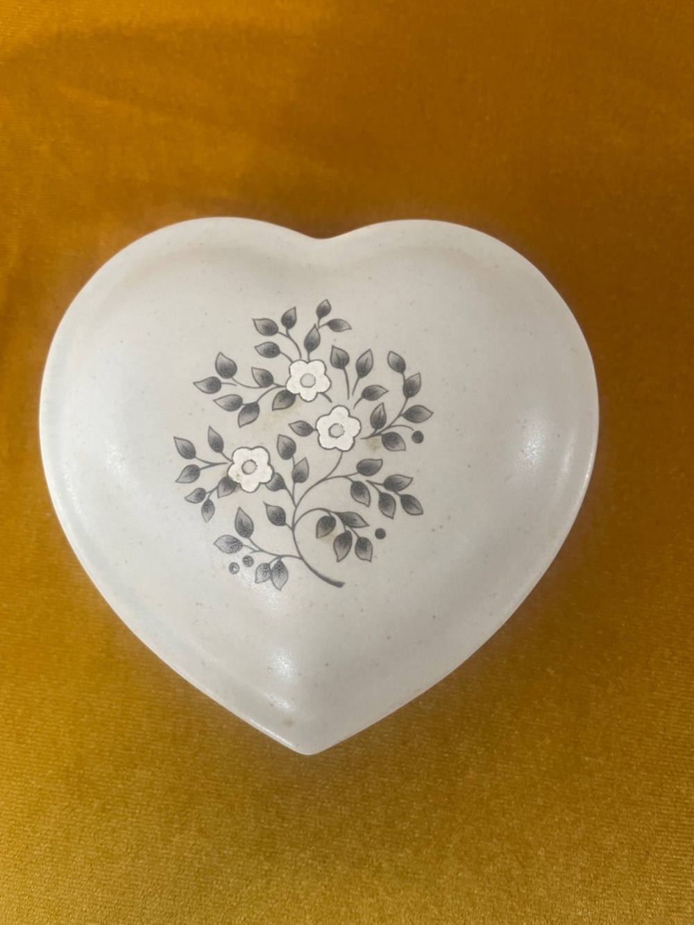 Source Unknown White Heart Ceramic Dish with Gray Floral Design